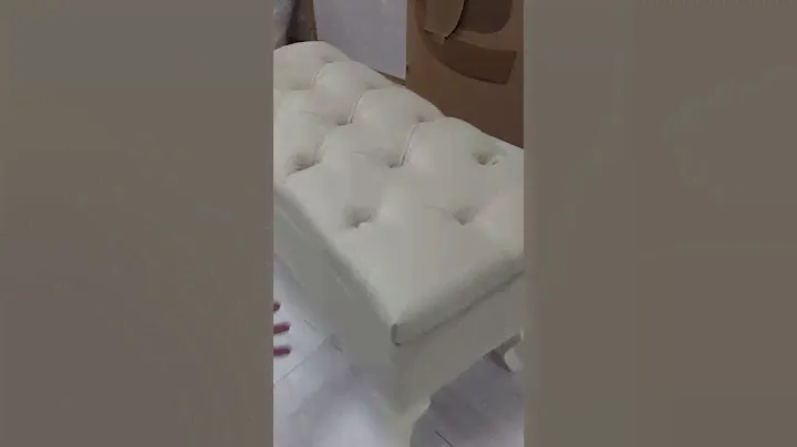 Банкетка в прихожую